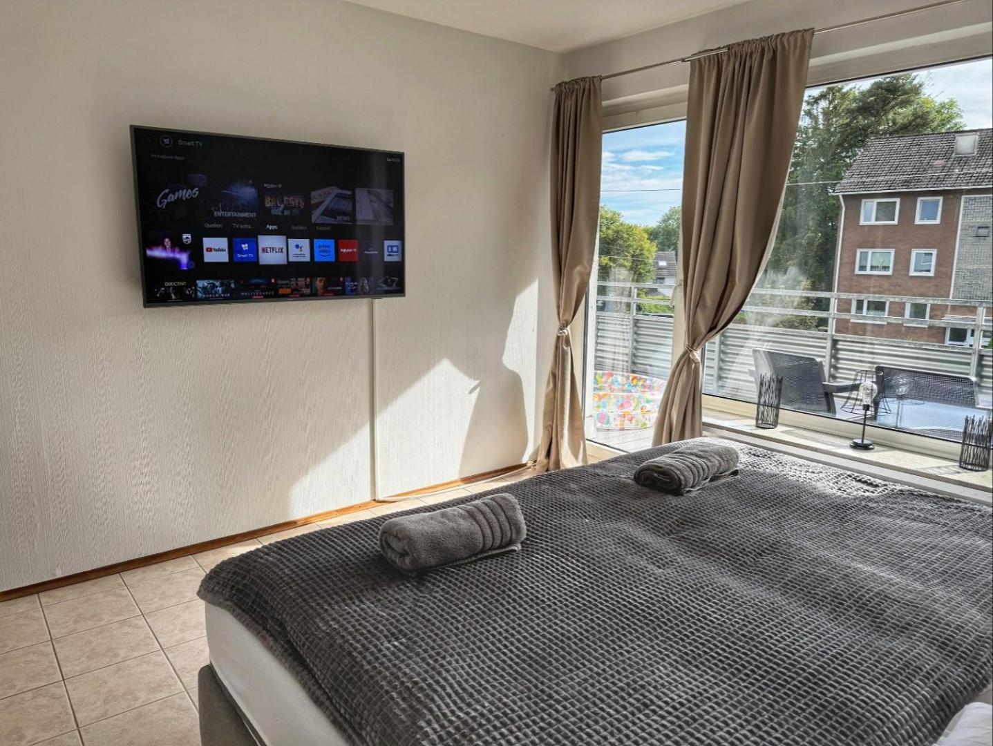 3 Zimmer Apartment Mit Balkon Wuppertal Luaran gambar