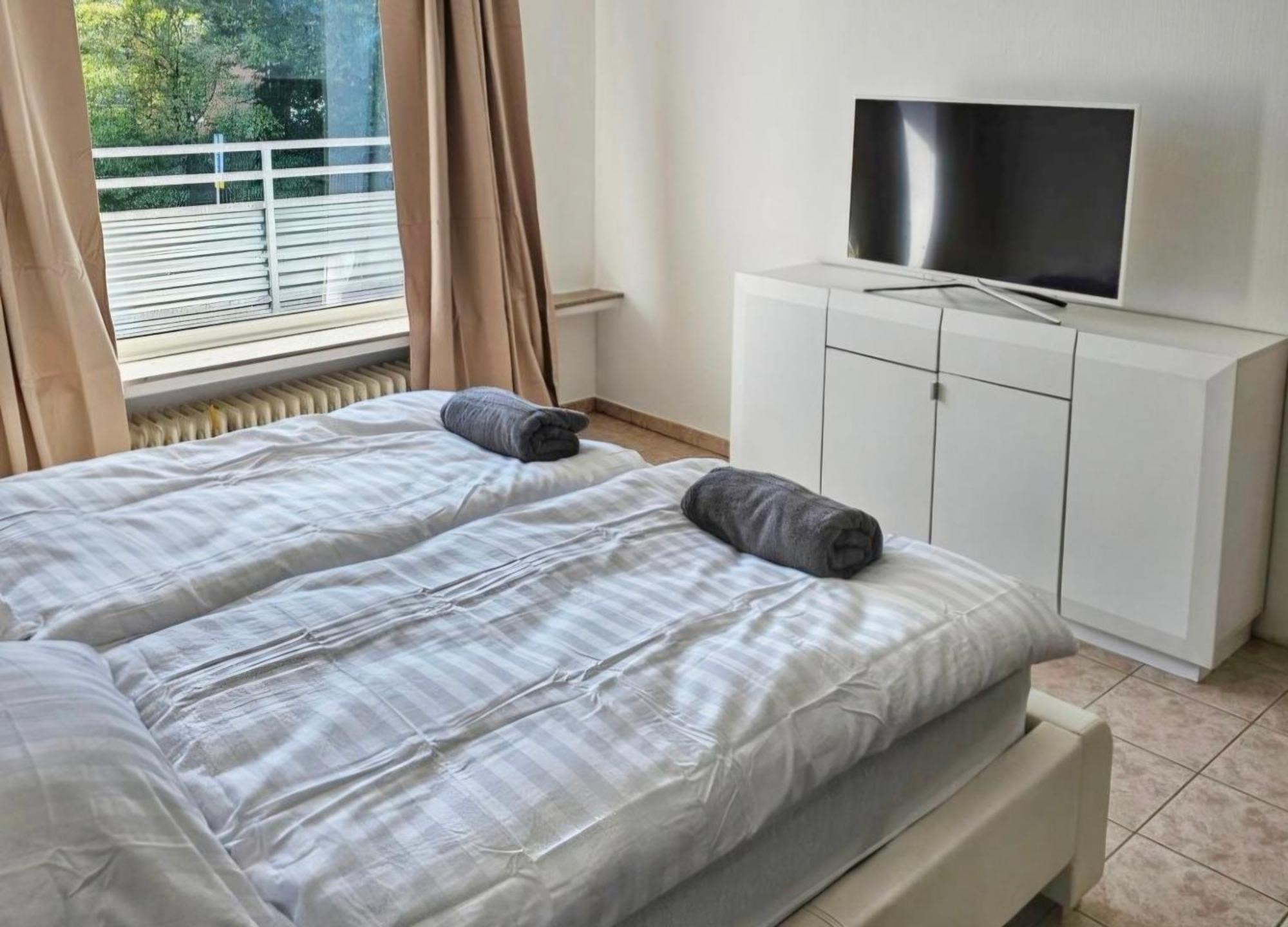 3 Zimmer Apartment Mit Balkon Wuppertal Luaran gambar